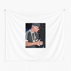 Cosculluela has major hits Cosculluela Tapestries