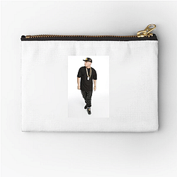 Cosculluela is called El Príncipe Cosculluela Zipper Pouches