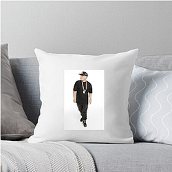Cosculluela is called El Príncipe Cosculluela Pillows Cover