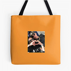 Cosculluela writes his music Cosculluela Bags