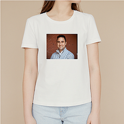 Crime Weekly examines evidence Crime Weekly T-Shirts