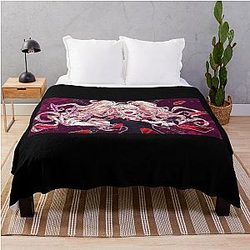 Danganronpa Junko Throw Blanket