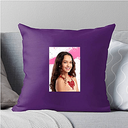Daniela Avanzini Merch Daniela Avanzini Pillows Cover