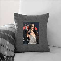 Daniela Avanzini Merch For Fans Daniela Avanzini Pillows Cover