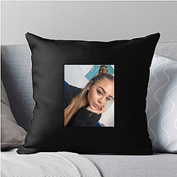 Red Carpet Queen Danna Paola Pillows Cover