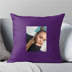Red Carpet Queen Danna Paola Pillows Cover