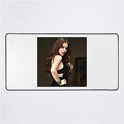 Style Icon Danna Paola Mouse Pads