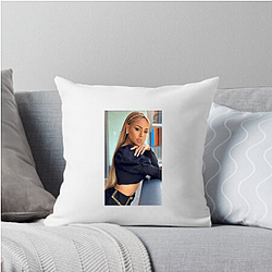 Glamorous Diva Danna Paola Pillows Cover