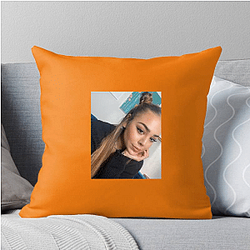 Red Carpet Queen Danna Paola Pillows Cover