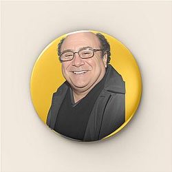 Danny DeVito - Frank Reynolds Iconic Role Danny Devito Pins