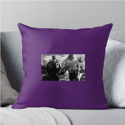 Days of Thunder features the acclaimed actor Robert Duvall as Harry Hogge Days Of Thunder Pillows Cover