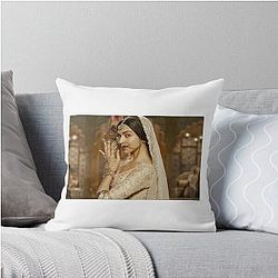 Deepika Padukone Bollywood Bajirao Mastani T-Shirt Pillow