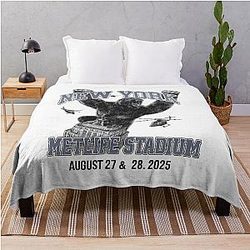 Deftones-Eyes New York Stadium Throw Blanket