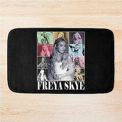 Vintage Freya Skye Descendants Zombies Worlds Collide Tour The Rise Of Red Bath Mat