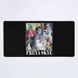 Vintage Freya Skye, Descendants Zombies and Worlds Collide Tour, The Rise Of Red Desk Mat