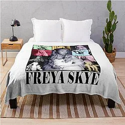 Vintage Freya Skye Descendants Zombies vs Worlds Collide Throw Blanket