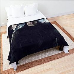 Detroit Become Human  Comforter