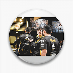 Dignitas signed a Valorant women's team Dignitas Pins