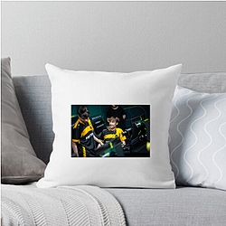 Dignitas is known for its alien logo Dignitas Pillows Cover