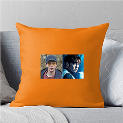 Distractible episodes are often long Distractible Pillows Cover