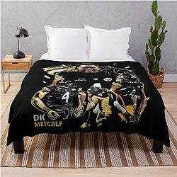 DK Metcalf Pittsburgh Throw Blanket