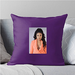 Leading Lady Dominique Fishback Pillows Cover