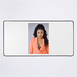 Leading Lady Dominique Fishback Mouse Pads