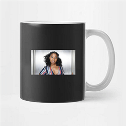 Style Icon Dominique Fishback Mugs