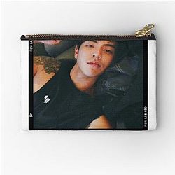 DPR Ian Custom Unisex T-Shirt - Gift For Kpop Addicts, Gift For K-Pop Fans, Cute Korean Fandom Gift Ideas Zipper Pouch