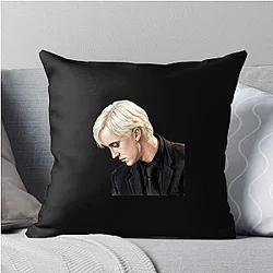 Draco Malfoy Seeker Quidditch rival Draco Malfoy Pillows Cover