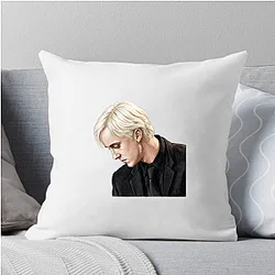 Draco Malfoy Seeker Quidditch rival Draco Malfoy Pillows Cover