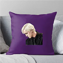 Draco Malfoy Seeker Quidditch rival Draco Malfoy Pillows Cover