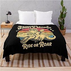 Princess Donut & Mongo Ride or Roar Dungeon Crawler Carl Throw Blanket