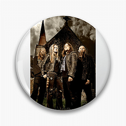 Electric Wizard plays stoner doom metal Electric Wizard Pins