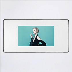 Glamorous Diva Elizabeth Debicki Mouse Pads