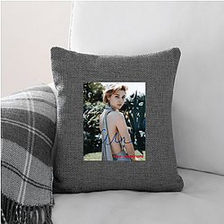 Academy Award Winner Elizabeth Debicki Pillows Cover