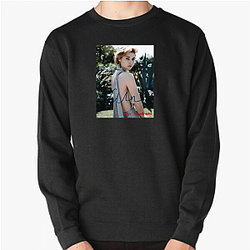 Academy Award Winner Elizabeth Debicki Sweatshirts