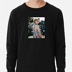 Academy Award Winner Elizabeth Debicki Sweatshirts