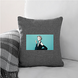 Glamorous Diva Elizabeth Debicki Pillows Cover