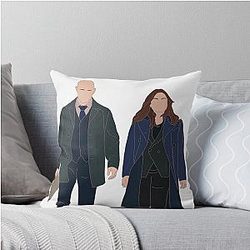 Elliot Stabler and Olivia Benson Season 23 Throw Pillow