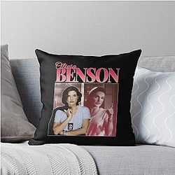 Elliot Stabler and Olivia Benson Throw Pillow