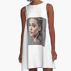 Portrait of Emilia Clarke Dress