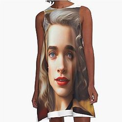 Emilia Clarke Beautifull Actress in A-Line Dress