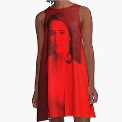 Emilia Clarke Celebrity Dress