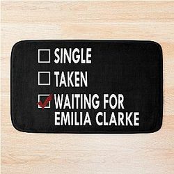 Waiting for Emilia Clarke Mat