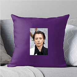 Breakout Actress Emma D'arcy Pillows Cover