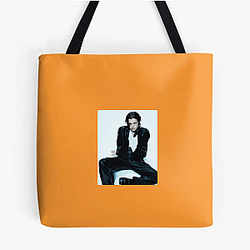 Hollywood Starlet Emma D'arcy Bags
