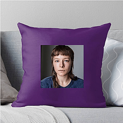 Style Icon Emma D'arcy Pillows Cover