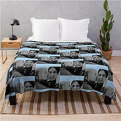 Andrew Garfield Emma Stone Throw Blanket