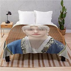 Sunghoon Park ENHYPEN Throw Blanket
